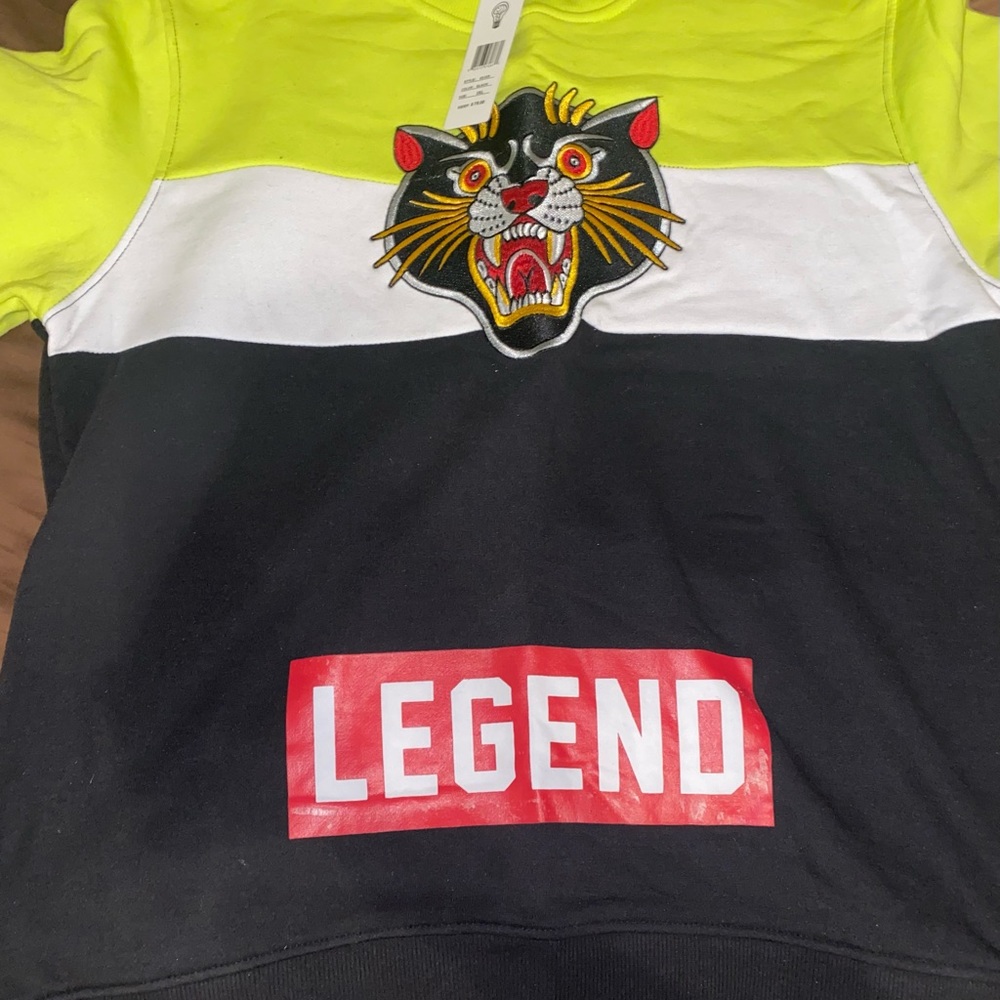 Rebel Minds Legend Crewneck Sweatshirt